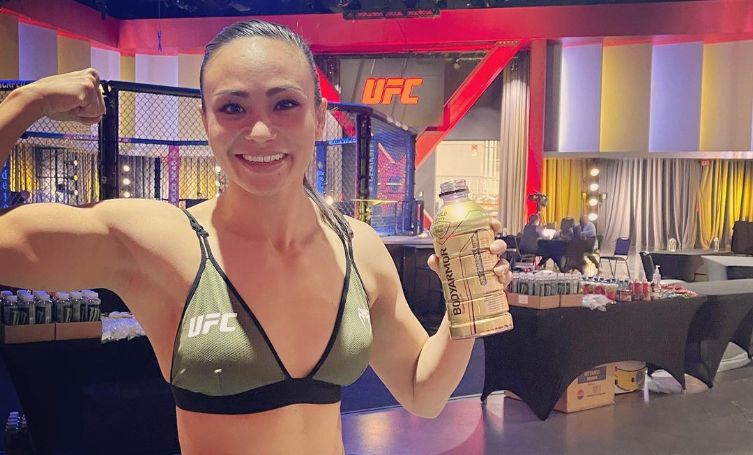 How Much is Michelle Waterson's Net Worth in 2021? Details About Her Earning
